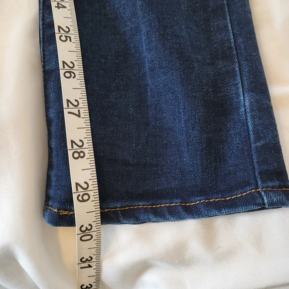 Levis Mid Rise Skinny Jean Dark Wash Stetch Denim Size 4 - Picture 6 of 12
